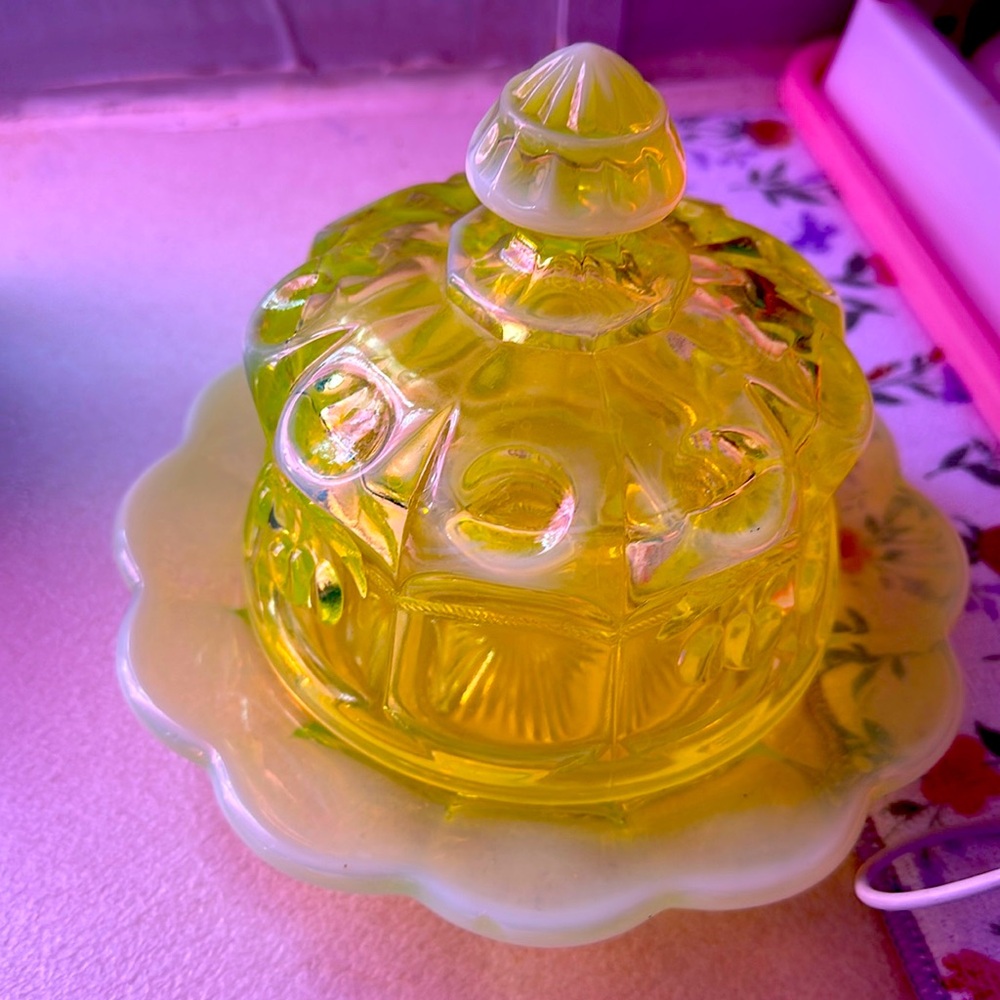 Glass container